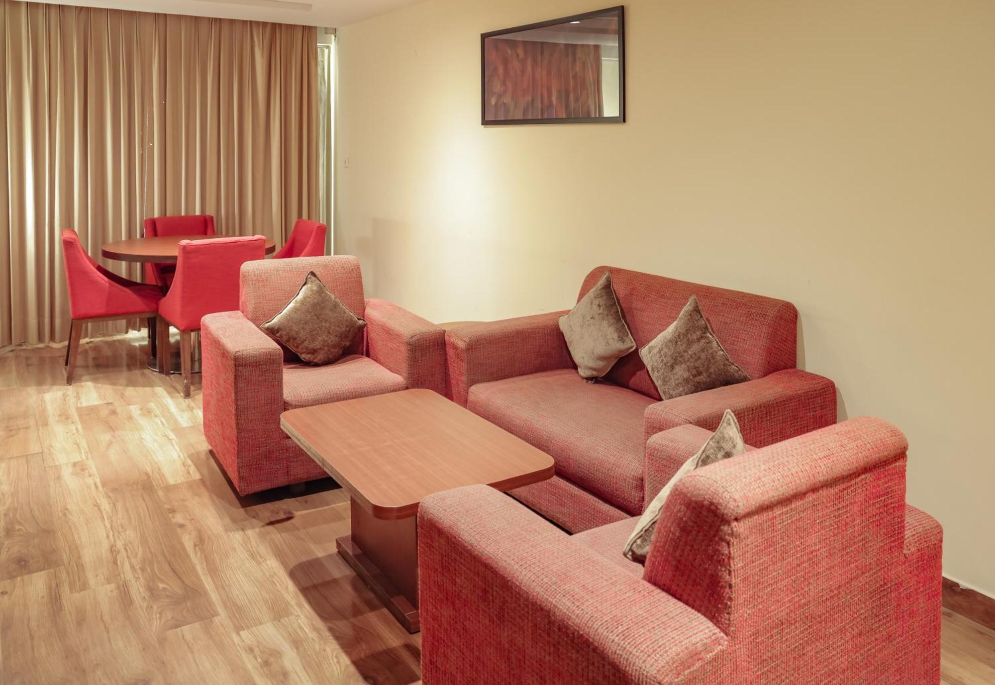 Hotel Cama Mohali Ngoại thất bức ảnh