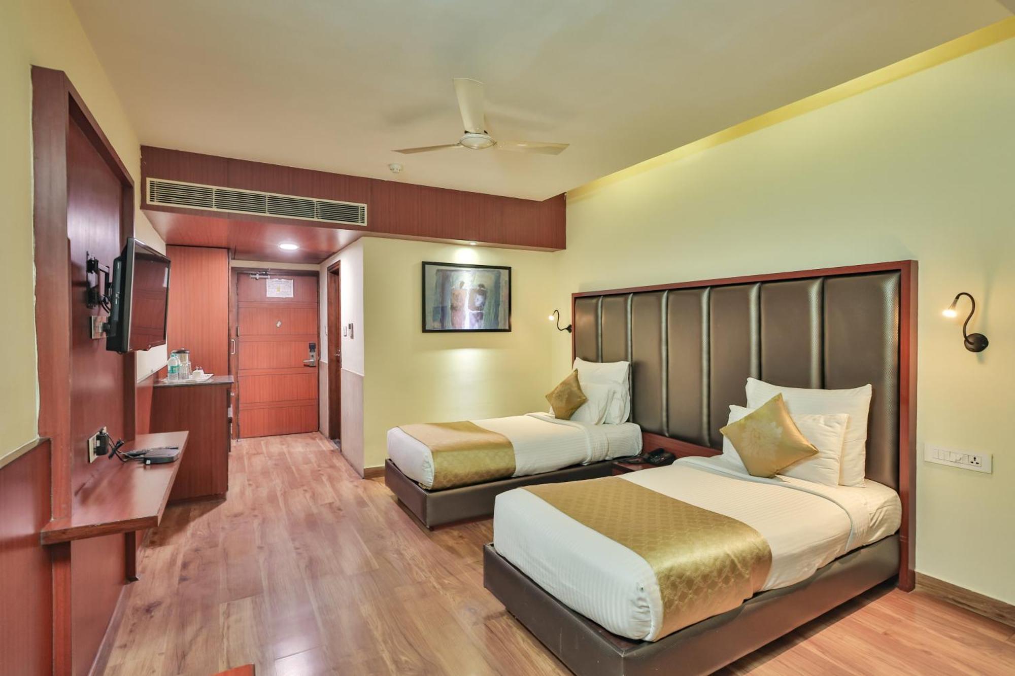 Hotel Cama Mohali Ngoại thất bức ảnh