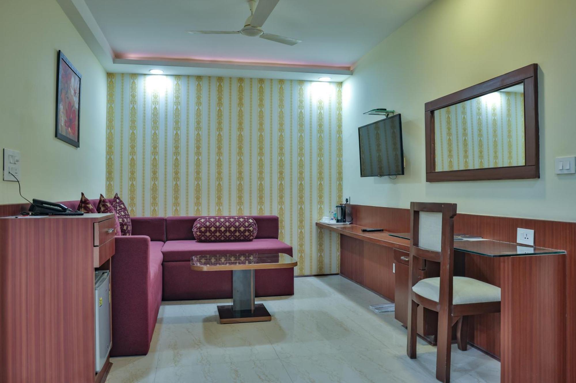 Hotel Cama Mohali Ngoại thất bức ảnh