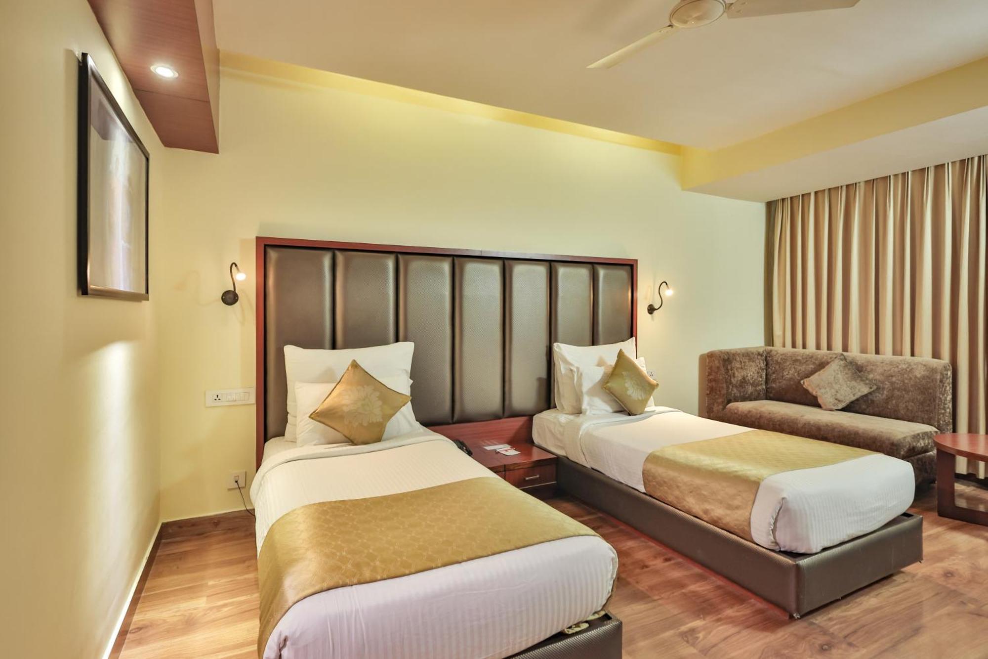 Hotel Cama Mohali Ngoại thất bức ảnh