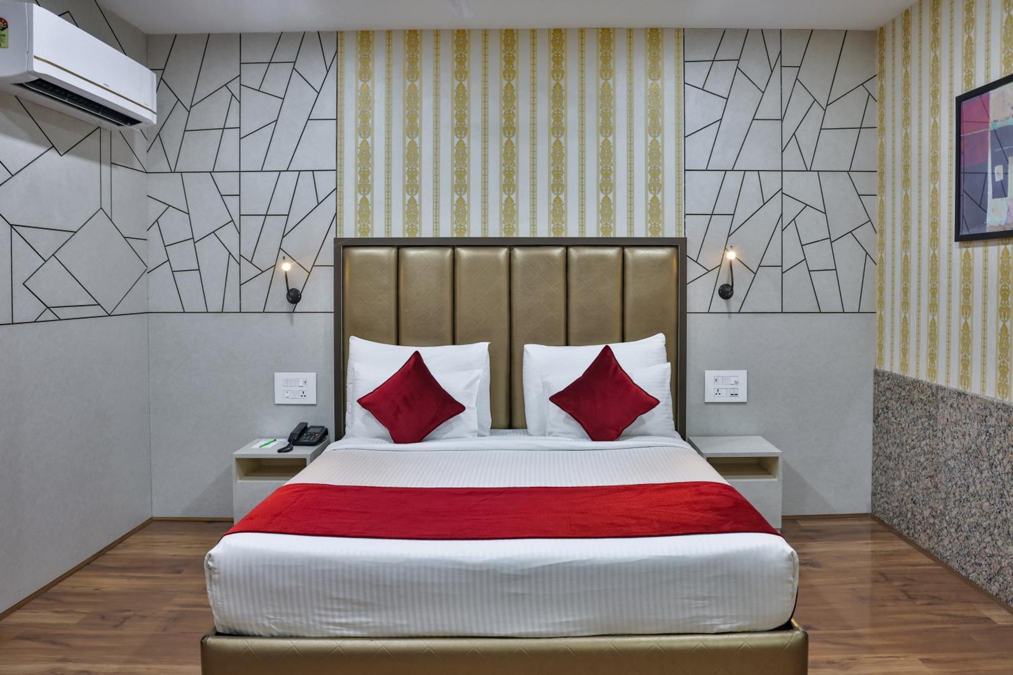 Hotel Cama Mohali Ngoại thất bức ảnh