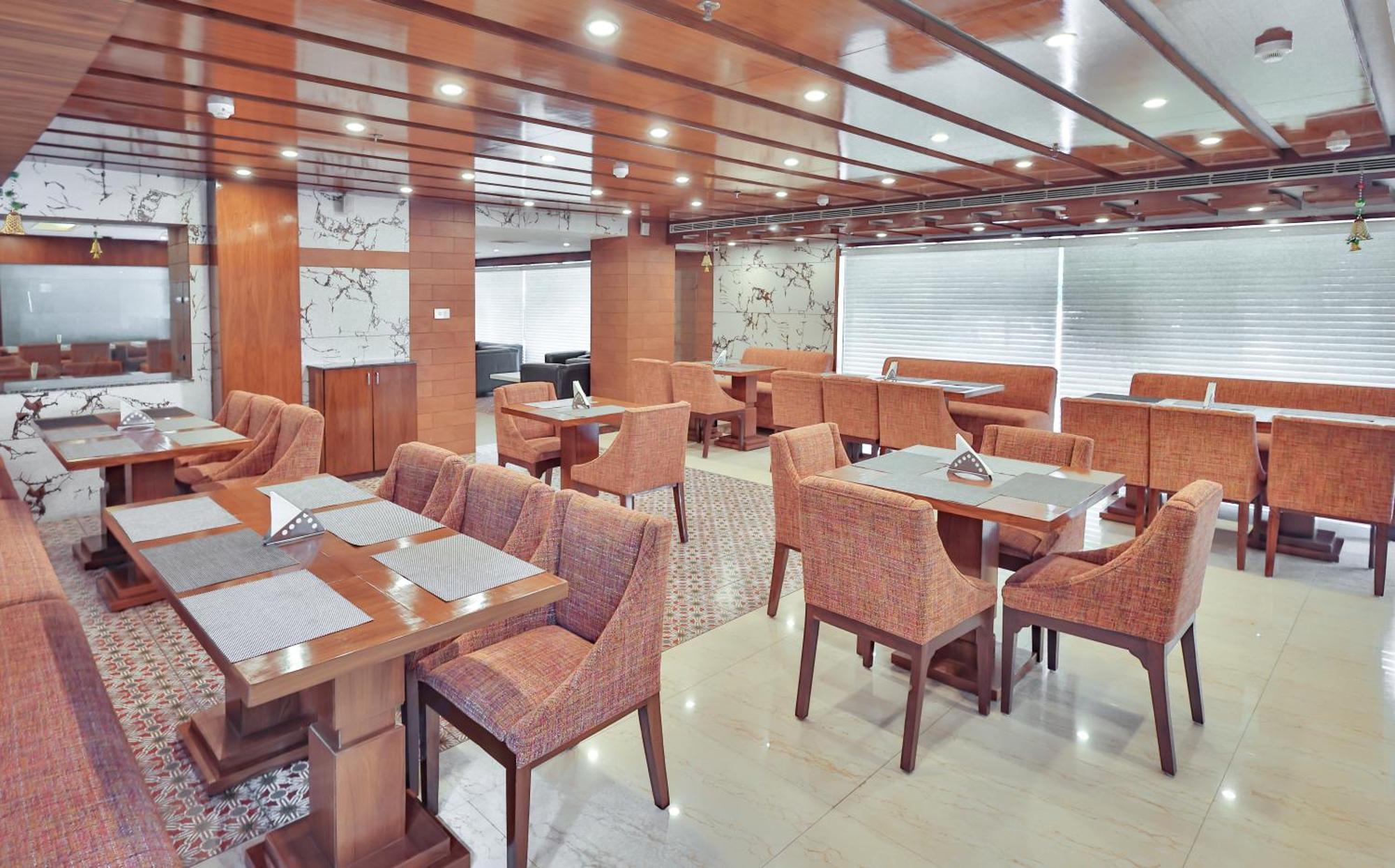 Hotel Cama Mohali Ngoại thất bức ảnh