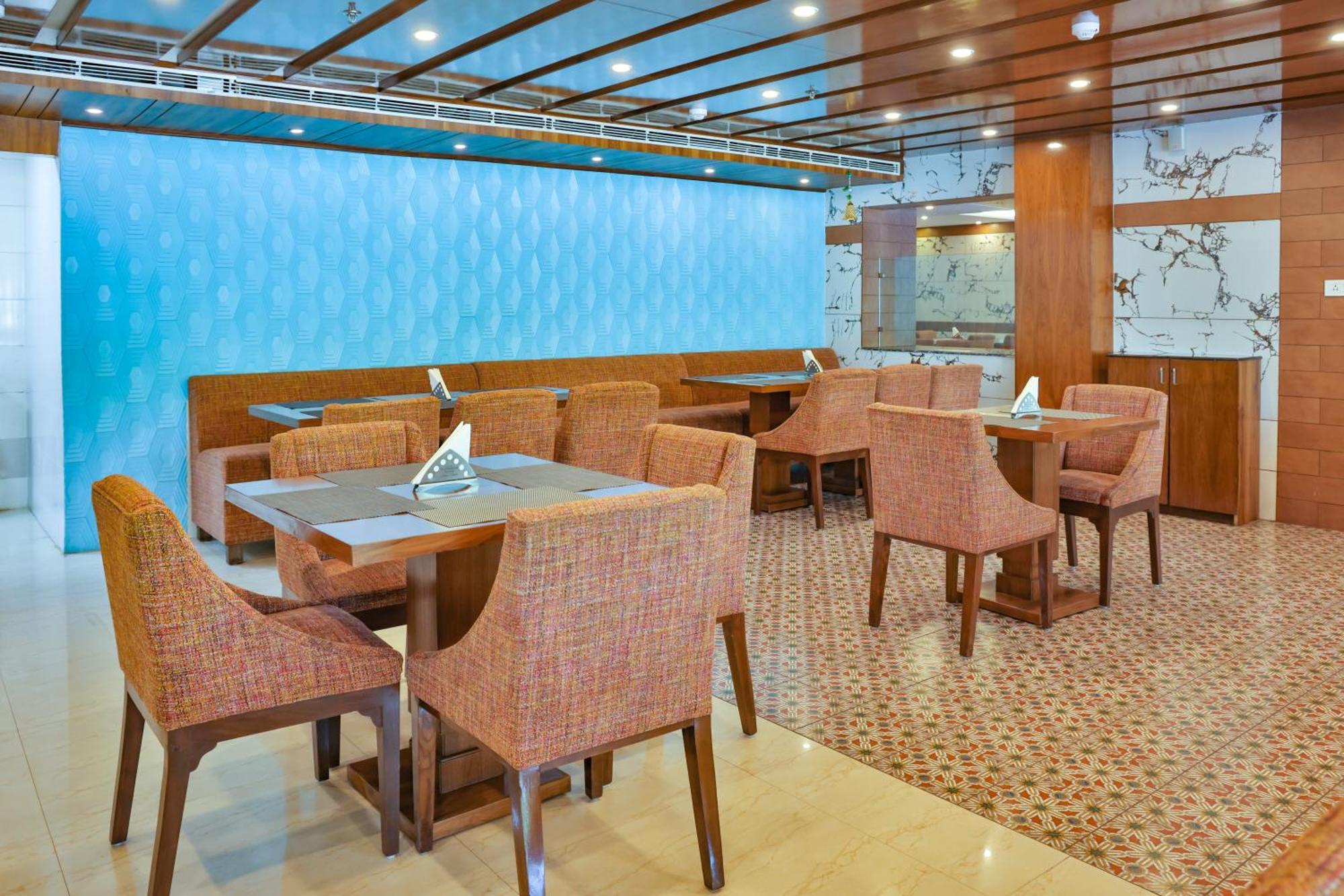 Hotel Cama Mohali Ngoại thất bức ảnh